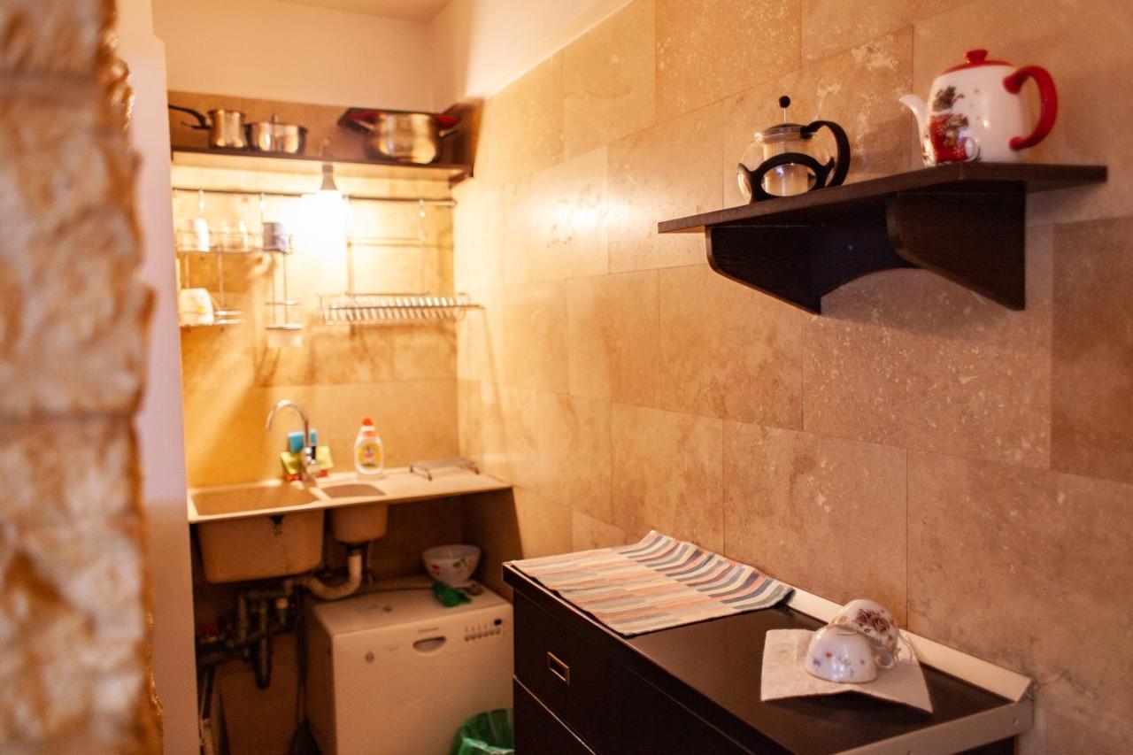 Spacious Apartment In City Centre 雅西 外观 照片